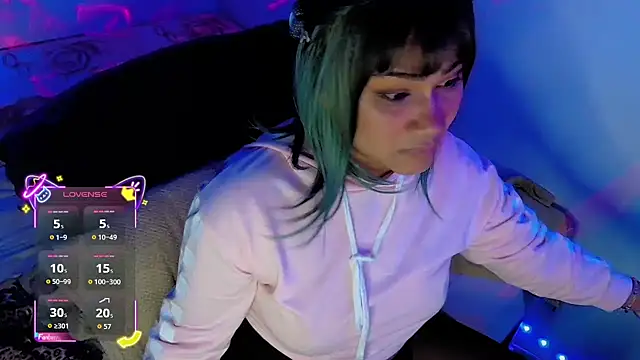 kiarybell   online show from October 20, 2025, 5:09 am