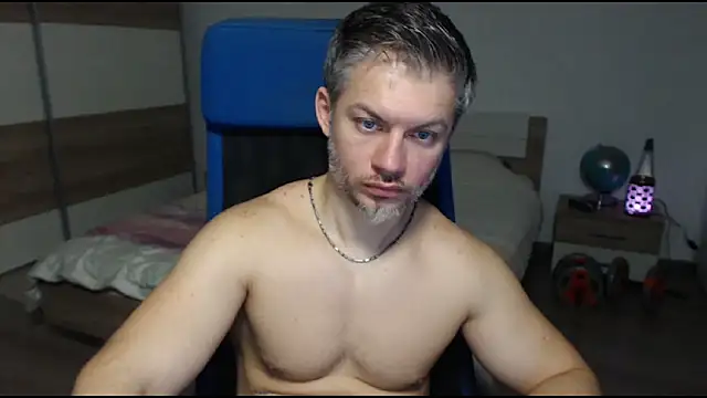 Snapshot of RobbyShawz chatting on February 19, 2025, 10:45 am RobbyShawz online show from February 19, 2025, 10:45 am