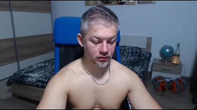 RobbyShawz online show from November 3, 2025, 5:23 am