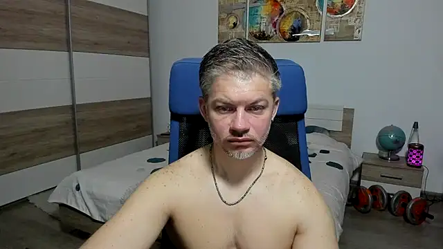 RobbyShawz online show from April 21, 2026, 4:52 am