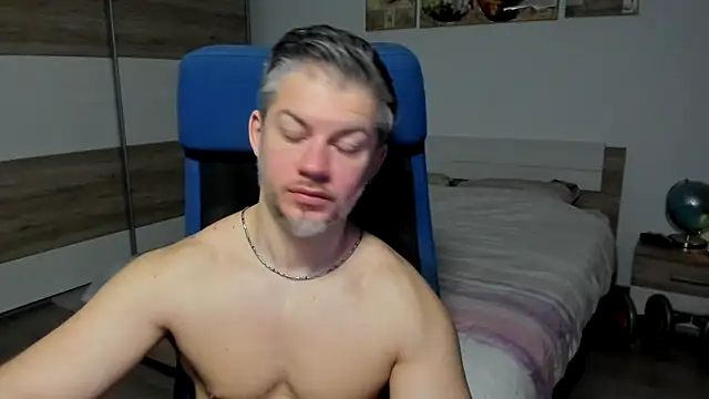 Snapshot of RobbyShawz chatting on February 12, 2025, 5:58 am RobbyShawz online show from February 12, 2025, 5:58 am