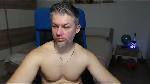 Snapshot of RobbyShawz chatting on February 25, 2025, 10:37 am RobbyShawz online show from February 25, 2025, 10:37 am