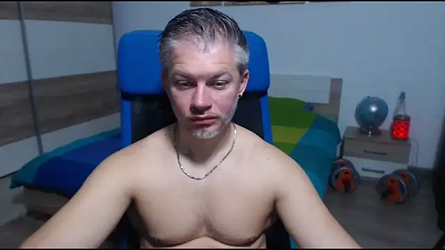 RobbyShawz online show from October 25, 2025, 5:39 am