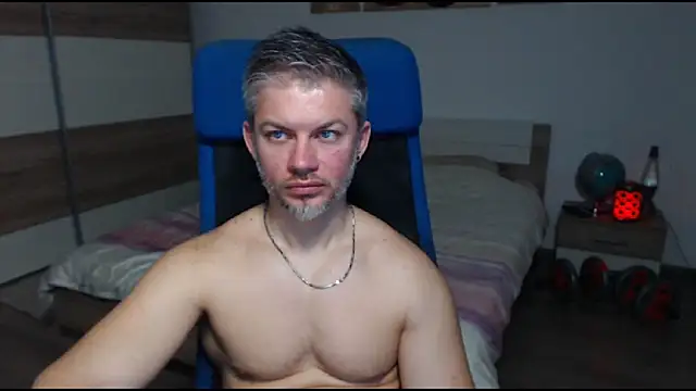 Snapshot of RobbyShawz chatting on March 6, 2025, 11:25 am RobbyShawz online show from March 6, 2025, 11:25 am