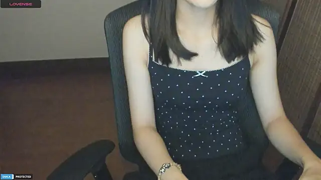 Snapshot of Ayase_momo chatting on June 9, 2026, 9:16 pm Ayase momo online show from June 9, 2026, 9:16 pm