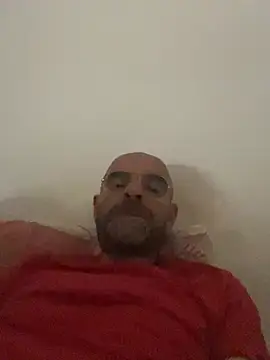 slim1976006 online show from June 7, 2026, 7:57 am
