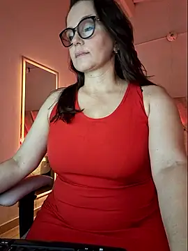 MariaPau 83 online show from January 9, 2026, 4:25 pm