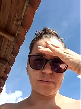 Snapshot of MariaPau_83 chatting on June 2, 2026, 1:00 pm MariaPau 83 online show from June 2, 2026, 1:00 pm