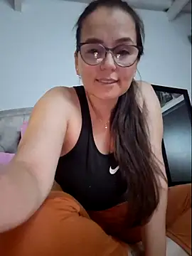 Snapshot of MariaPau_83 chatting on March 14, 2025, 3:04 am MariaPau 83 online show from March 14, 2025, 3:04 am
