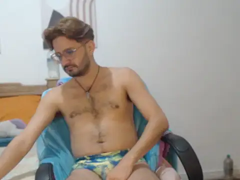 Snapshot of peterannaud chatting on October 12, 2025, 12:06 pm peterannaud online show from October 12, 2025, 12:06 pm