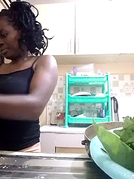  cutemelania online show from February 3, 2025, 5:24 pm