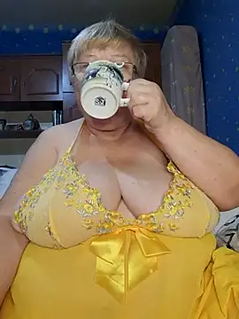 Snapshot of Lena_Gaby chatting on September 26, 2025, 4:52 am Lena Gaby online show from September 26, 2025, 4:52 am