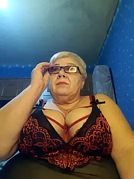 Snapshot of Lena_Gaby chatting on February 20, 2025, 9:20 pm Lena Gaby online show from February 20, 2025, 9:20 pm