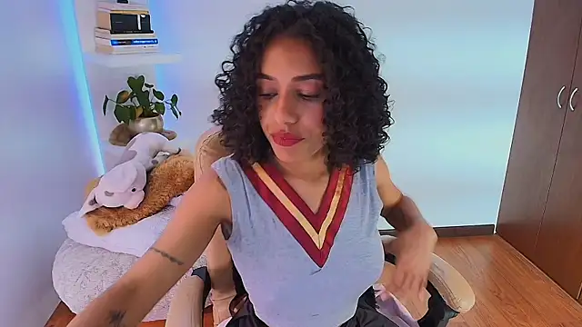 Snapshot of Belkaj chatting on February 22, 2025, 8:09 pm Belkaj online show from February 22, 2025, 8:09 pm