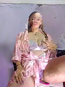 Snapshot of marilyn_love6969 chatting on February 6, 2025, 7:29 pm marilyn love6969 online show from February 6, 2025, 7:29 pm