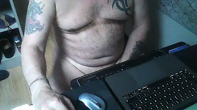 Snapshot of DUDURA@xh chatting on February 12, 2026, 7:19 am DUDURAxh online show from February 12, 2026, 7:19 am