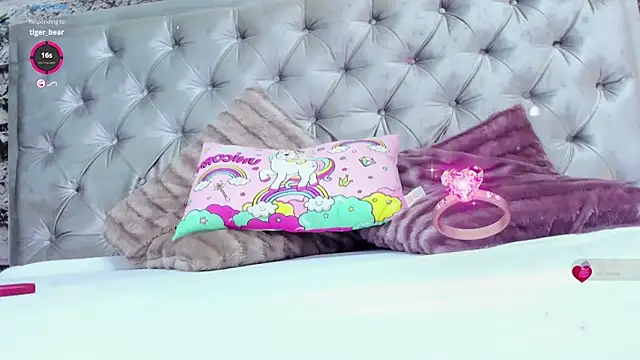 Snapshot of MelanieLexxx chatting on December 5, 2024, 7:44 pm MelanieLexxx online show from December 5, 2024, 7:44 pm