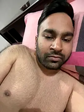 luciferdxm5 online show from December 5, 2025, 6:06 pm