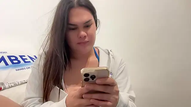 enourmousSAM online show from September 11, 2025, 8:14 am