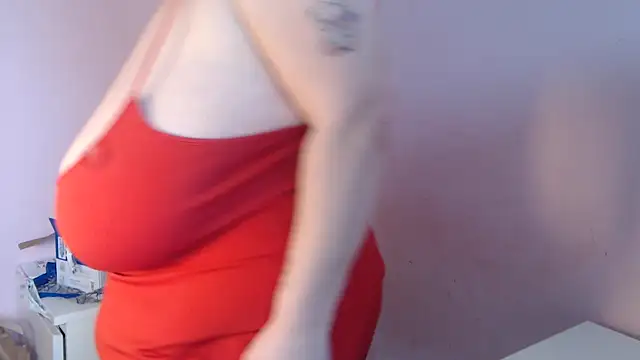 Snapshot of Lantti_Irres chatting on February 13, 2026, 8:47 am Lantti Irres online show from February 13, 2026, 8:47 am