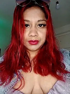 Snapshot of PokeGirld chatting on November 21, 2025, 5:56 pm PokeGirld online show from November 21, 2025, 5:56 pm