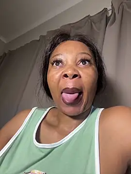 Snapshot of cherrybabe76 chatting on March 19, 2025, 8:54 pm cherrybabe76 online show from March 19, 2025, 8:54 pm