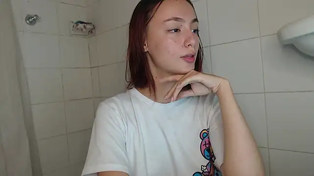 nathaly bird online show from January 28, 2025, 11:17 pm