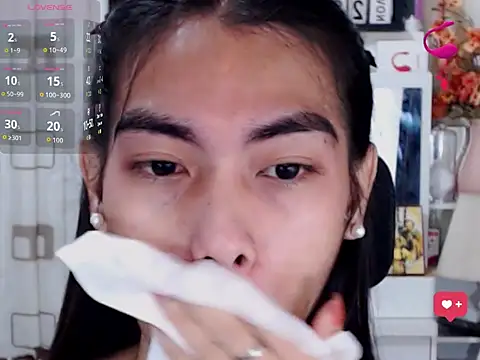 LAVIDALENATS online show from December 5, 2025, 3:38 am