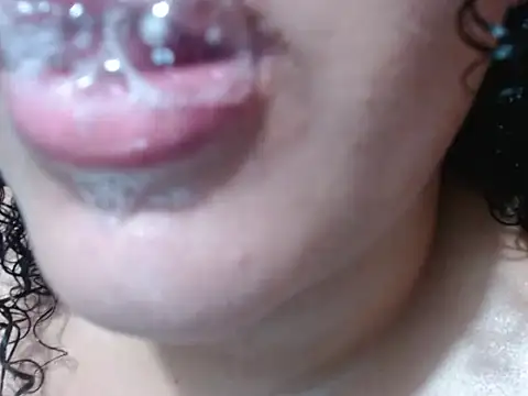 Snapshot of Elahyjackson chatting on May 13, 2026, 10:50 pm Elahyjackson online show from May 13, 2026, 10:50 pm