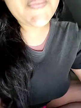 Snapshot of Annerae chatting on January 16, 2026, 3:38 pm Annerae online show from January 16, 2026, 3:38 pm