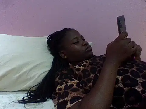 Snapshot of cute-marianna chatting on July 22, 2026, 11:12 am cute-marianna online show from July 22, 2026, 11:12 am