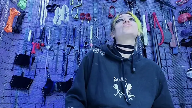 PANDORANEZZ online show from March 20, 2025, 5:46 am