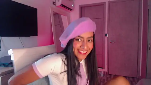 Snapshot of Brown_skin11 chatting on October 31, 2025, 10:16 pm Brown skin11 online show from October 31, 2025, 10:16 pm