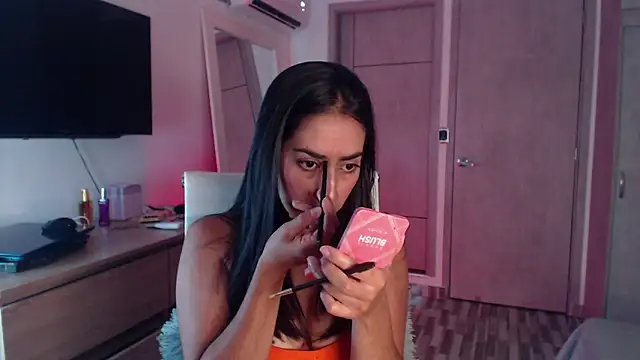 Snapshot of Brown_skin11 chatting on November 15, 2025, 10:14 pm Brown skin11 online show from November 15, 2025, 10:14 pm