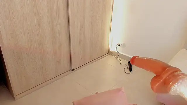 Snapshot of mariam_hill chatting on February 10, 2026, 10:53 pm mariam hill online show from February 10, 2026, 10:53 pm