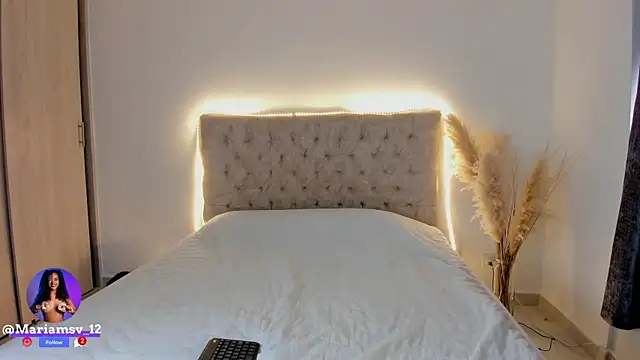 Snapshot of mariam_hill chatting on November 11, 2025, 9:53 pm mariam hill online show from November 11, 2025, 9:53 pm