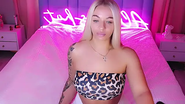 AllwaysHotJ online show from October 24, 2025, 1:59 am