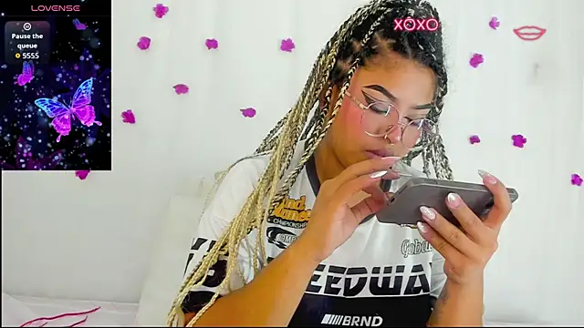 moana taylor online show from January 14, 2026, 3:37 pm