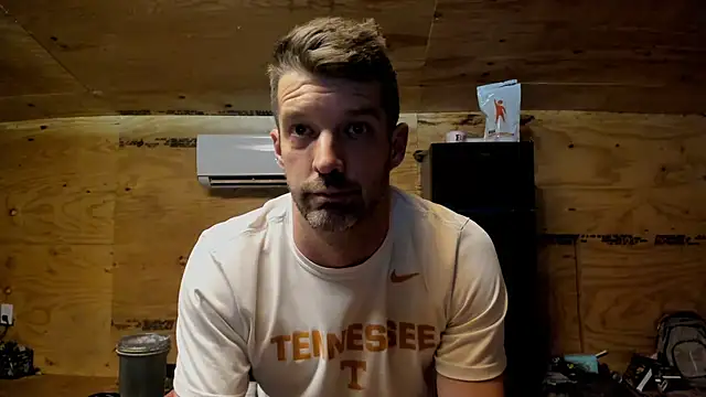 Snapshot of Kenny_Kyle chatting on October 14, 2025, 1:50 am Kenny Kyle online show from October 14, 2025, 1:50 am