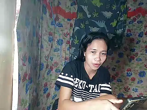 PinaySkinnyGirl online show from March 27, 2026, 10:49 am