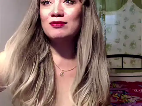 Snapshot of cum2mama chatting on December 10, 2024, 7:05 am cum2mama online show from December 10, 2024, 7:05 am