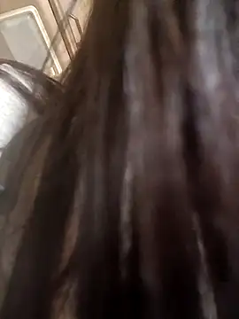 Snapshot of khloebanques chatting on February 19, 2026, 2:14 pm khloebanques online show from February 19, 2026, 2:14 pm