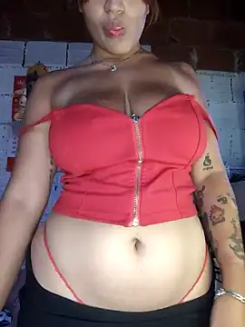 Snapshot of SexyFriends_ chatting on September 14, 2025, 8:42 pm SexyFriends online show from September 14, 2025, 8:42 pm