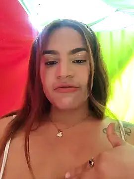 Snapshot of SexyFriends_ chatting on February 4, 2025, 2:21 pm SexyFriends online show from February 4, 2025, 2:21 pm