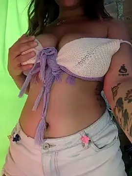 Snapshot of SexyFriends_ chatting on January 9, 2025, 2:18 pm SexyFriends online show from January 9, 2025, 2:18 pm