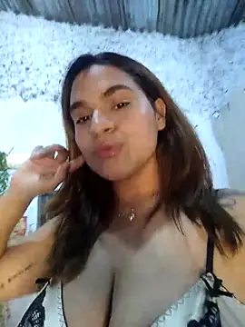 Snapshot of SexyFriends_ chatting on December 3, 2025, 2:23 am SexyFriends online show from December 3, 2025, 2:23 am