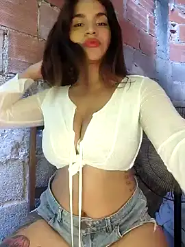 Snapshot of SexyFriends_ chatting on December 22, 2024, 9:20 pm SexyFriends online show from December 22, 2024, 9:20 pm