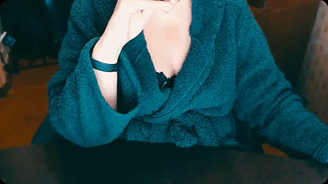 Snapshot of AlisaHot55 chatting on November 28, 2025, 1:55 pm AlisaHot55 online show from November 28, 2025, 1:55 pm