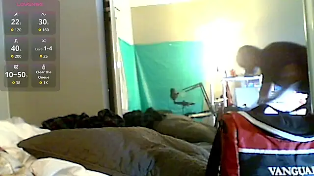 Snapshot of DizzyGirth chatting on May 27, 2026, 6:54 am DizzyGirth online show from May 27, 2026, 6:54 am