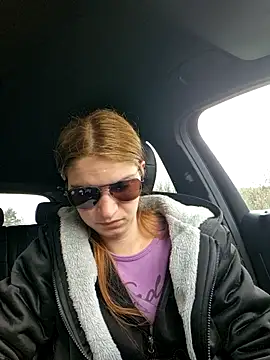 Snapshot of Geile-Luna chatting on April 15, 2026, 2:54 pm Geile-Luna online show from April 15, 2026, 2:54 pm